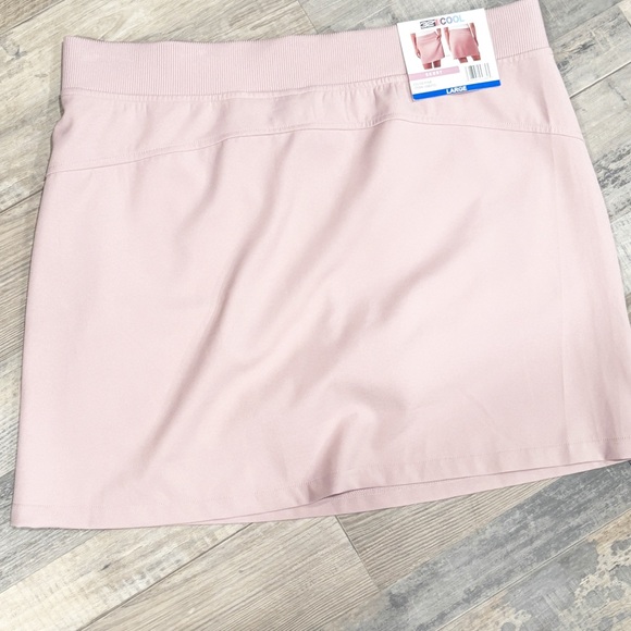 32 Degrees Pink Women's Skort‎ - Picture 2 of 9